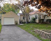 488 Gentry Avenue N, Oakdale image
