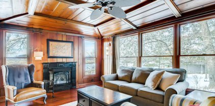 3652 Kings Point Road, Minnetrista