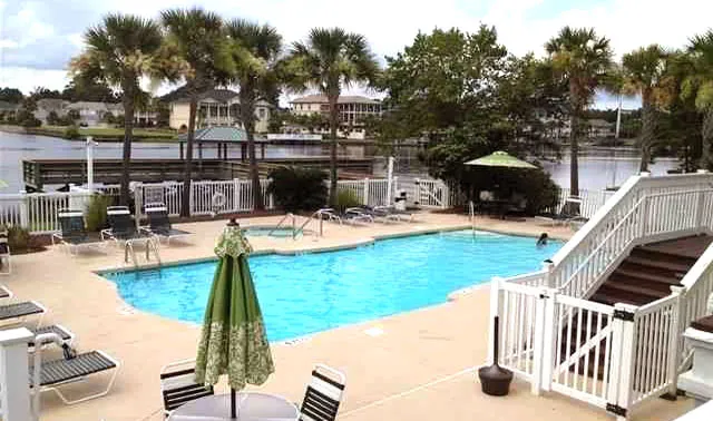 Pool at Sunset Harbour