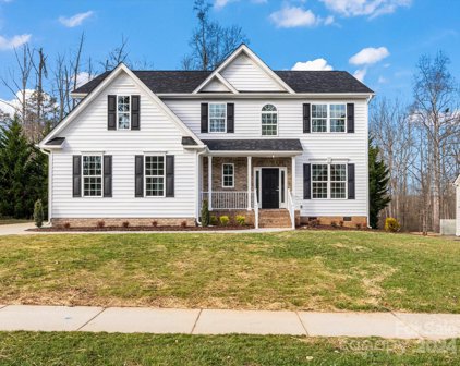 177 Pink Orchard  Drive, Mooresville