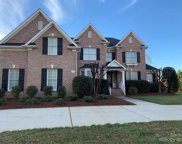 341 Kindling Wood  Lane Unit #128, Waxhaw image