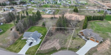 635 West Silverleaf Court, Plover