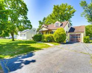 725 Parkway Ave, Trenton image