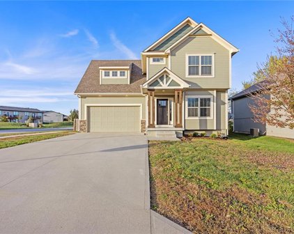 245 JENNY Lane, Raymore