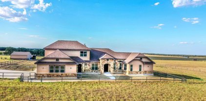 924 County Road 317, La Vernia