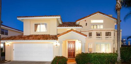 223 Rios Avenue, Solana Beach