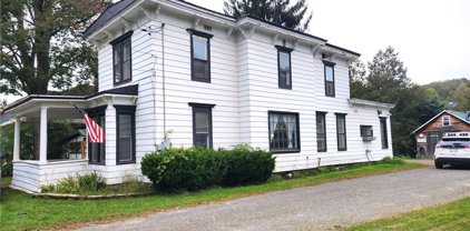 67 E Main  Street, Hamilton
