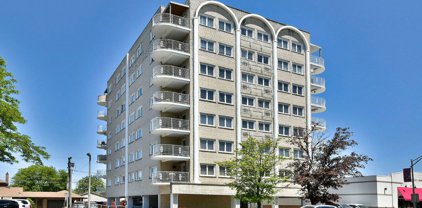 7410 W North Avenue Unit #204, Elmwood Park