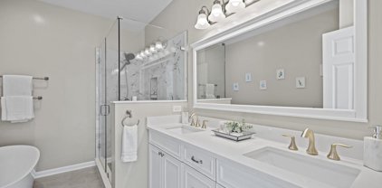 5318 Chieftain Cir, Alexandria