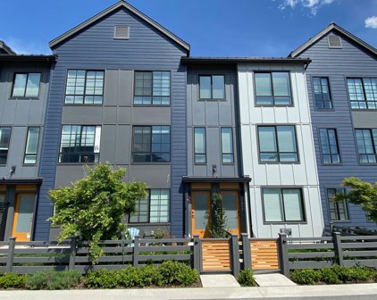 38001 Helm Way, Squamish