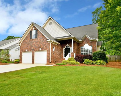 201 Autumn  Lane, Harrisburg