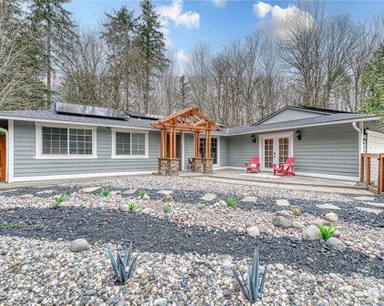 2208 Camas Circle SE, Renton