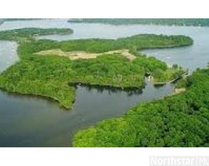 220 Big Island, Orono