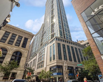 130 N Garland Court Unit #1308, Chicago