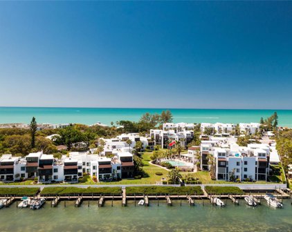 2955 N Beach Road Unit A513, Englewood