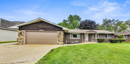 2615 N Waterman Avenue, Arlington Heights