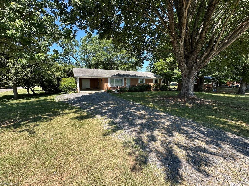 207 Madison Road, Mocksville, 27028