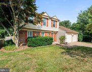 8457 Hunt Valley   Drive, Vienna image