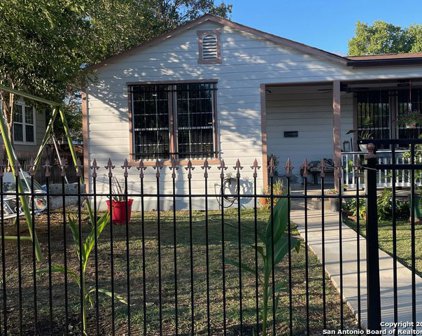 1431 W Summit Ave, San Antonio