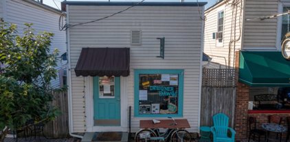 3 Main St, Clinton Town