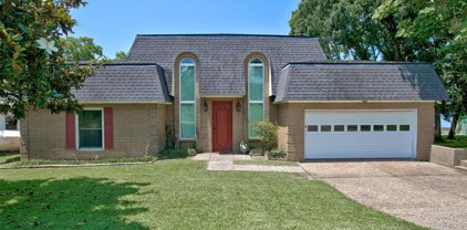 278 Edgewater Drive, Livingston