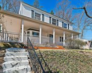6376 Lakewood Dr, Falls Church image
