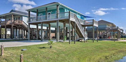 948 Holiday, Crystal Beach