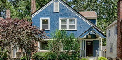 6131 Locust Street, Kansas City