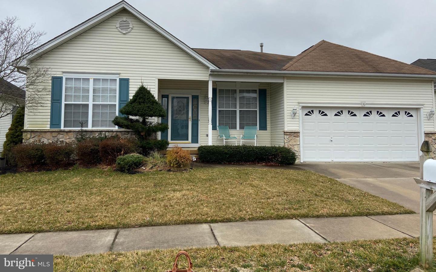 16 Joanne Drive, Sicklerville, 08081