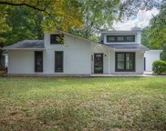 469 UPPERGATE Lane, Kernersville image