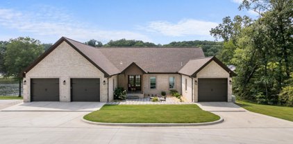 823 Veterans Dr, Muscle Shoals