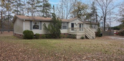 16 TIMBERLAND Lane, Trenton