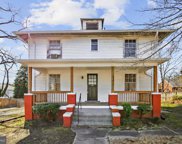 1011 Taylor St Ne, Washington image