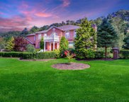 20 Pettit Drive, Dix Hills image