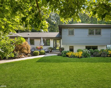 1637 S Garden Street, Palatine