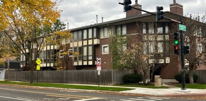 14 Division Street, Oak Park
