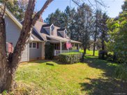 180 Nannys  Lane, Webster image