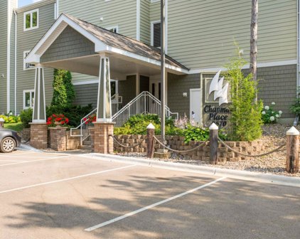 2670 Commerce Boulevard Unit #304, Mound