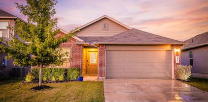 2533 Mccrae, New Braunfels