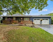 9170 Mohican Trail, Negley image