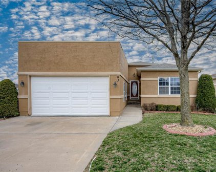 801 NE Sonora Valley Circle, Blue Springs