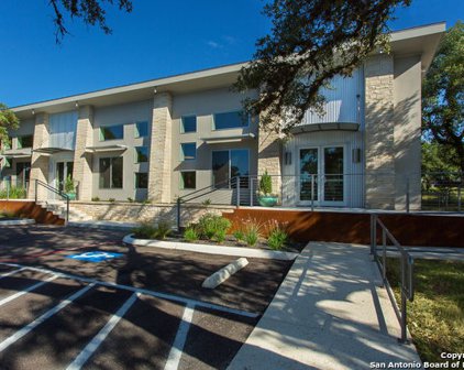 106 Sisterdale Rd, Boerne