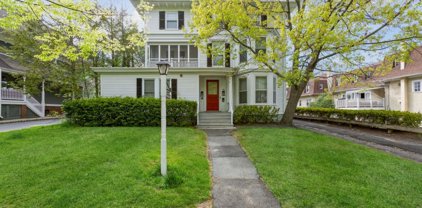 28 Franklin Pl, Morristown Town