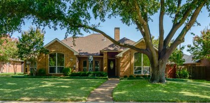 732 Greenway  Drive, Coppell