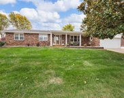 1616 Tamarack Dr, St Charles image