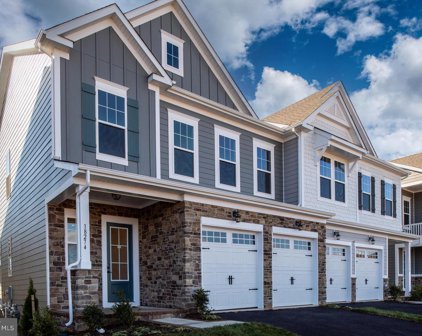 18274 Moss Garden Rd, Dumfries