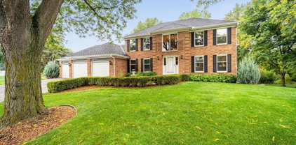 301 Trappers Pass, Chanhassen