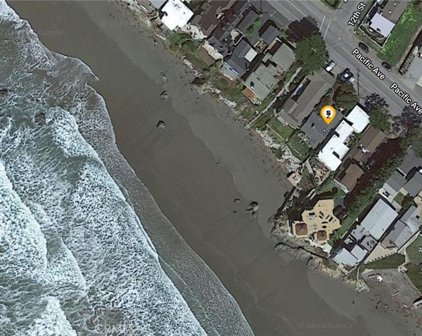 1210 Pacific Avenue, Cayucos