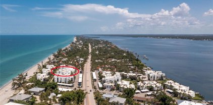 2950 N Beach Road Unit A212, Englewood