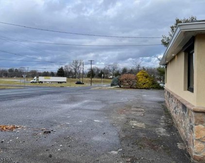 24 Broad St, Readington Twp.